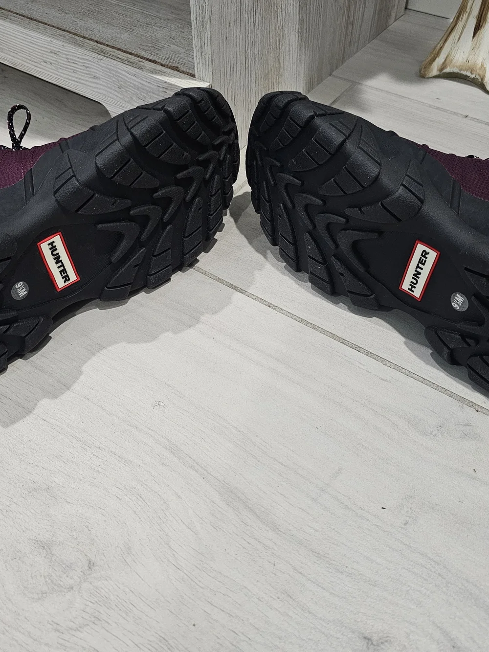 Hunter Women's Burgundy Waterproof Hiking Shoes Boots Size 9.5